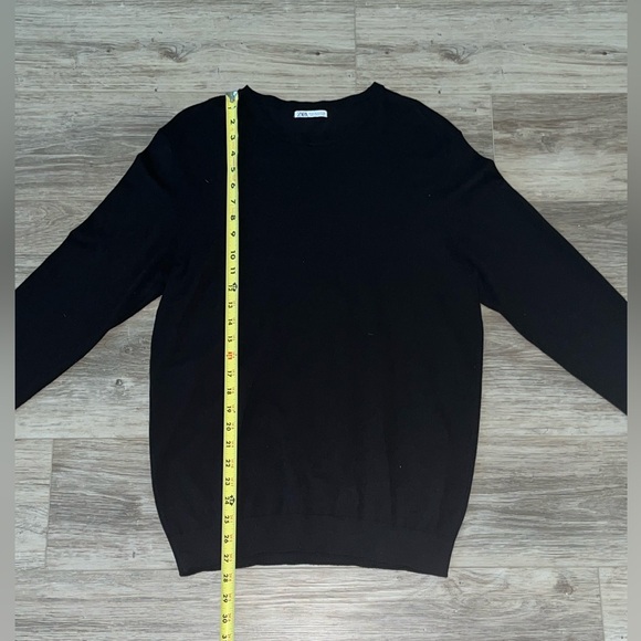 Zara Sweater - Picture 4 of 6